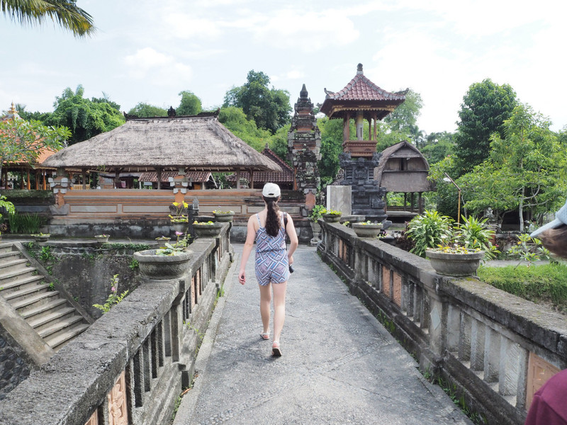 Emily leaving the villa to head into Ubud to see the Monkey Forest