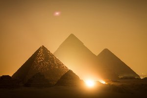 pyramids of egypt