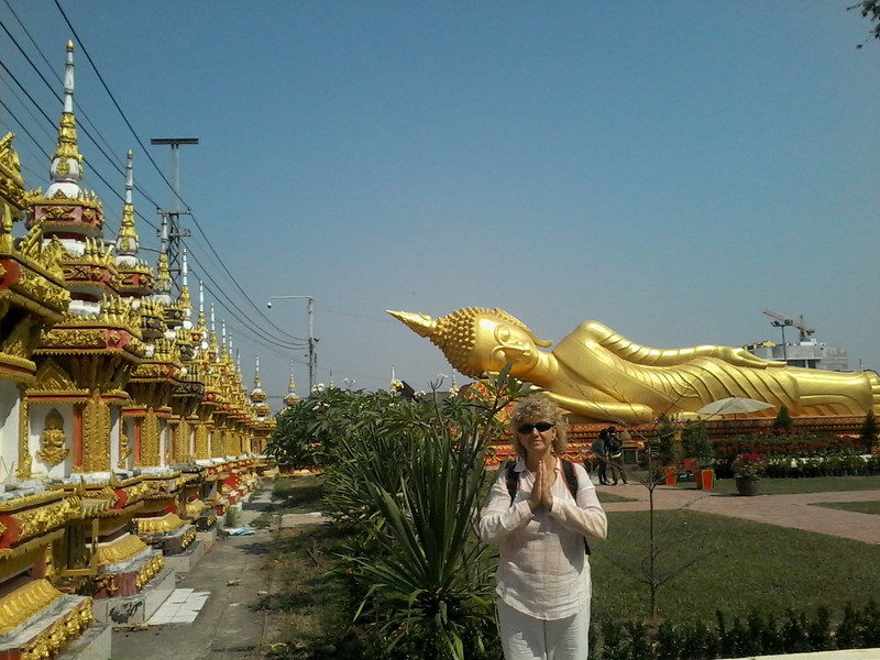 Bouddha couché, Vientiane