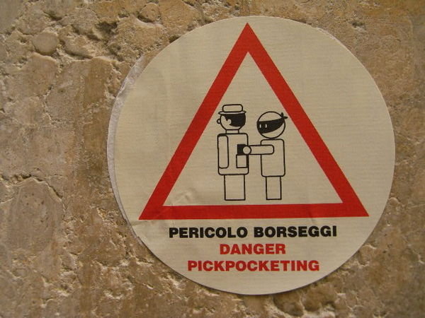 Beware of Pickpockets!