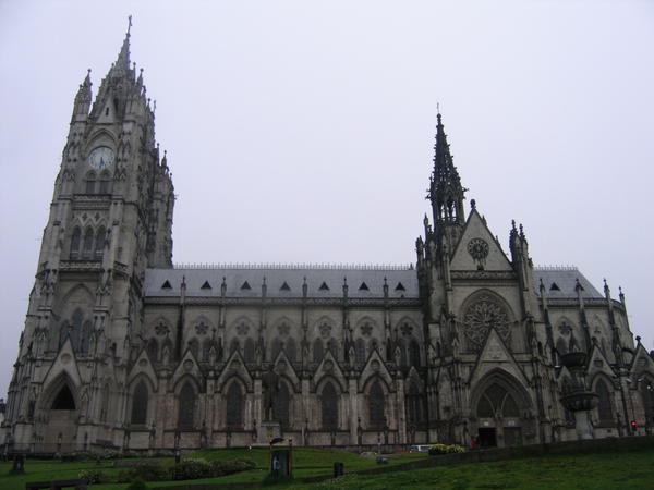 La Basilica del Voto Nacional