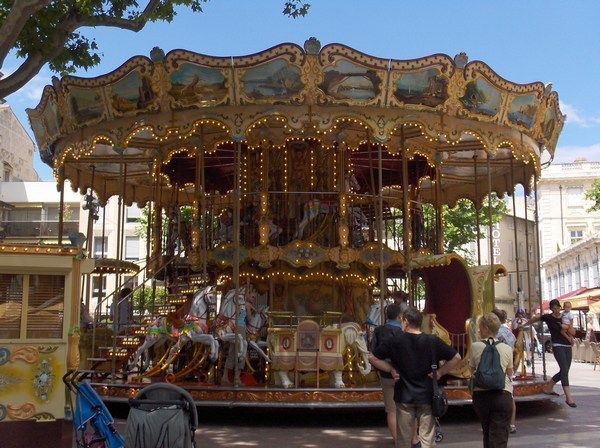 Avignon carousel