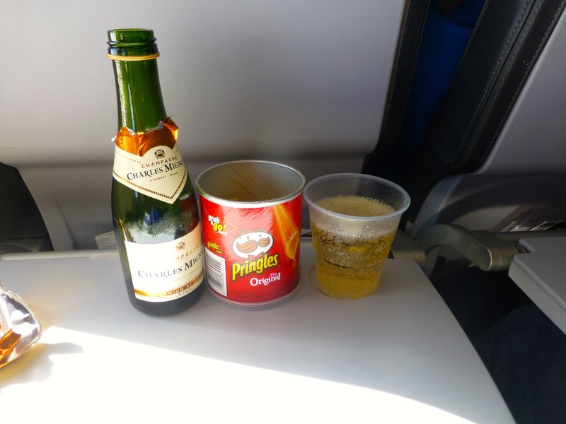 Light refreshments during the flight.