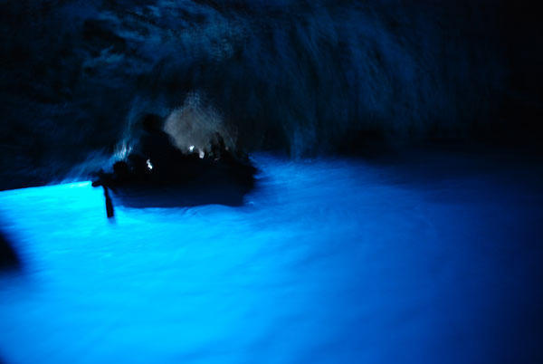 Inside the Blue Grotto. Let's get in!