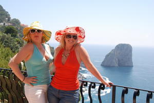 Wanna cruise on our high speed boat to Positano?