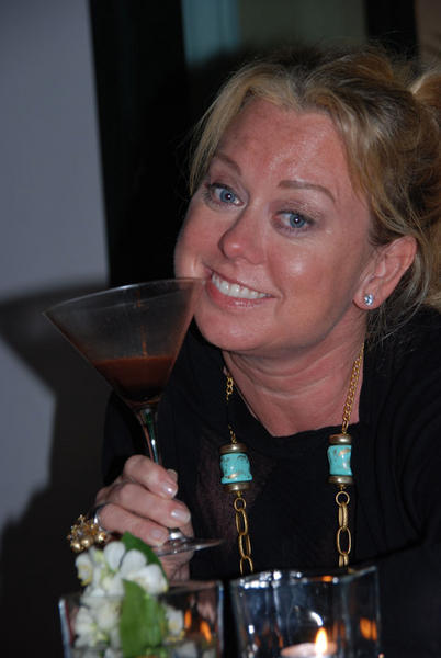 Mmmm...chocolate martini. It's so Sophia Loren.
