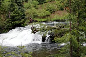 Upper Rogue River Falls