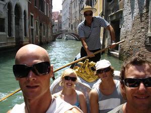 cruzing the canals of venice