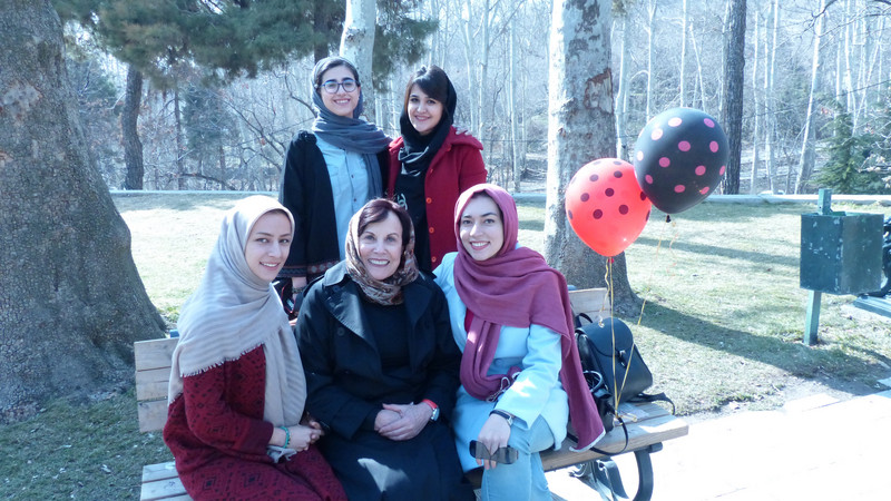 MARY WITH FOUR IRANIAN GIRLS GOING TO A BIRTHDAY PARTY