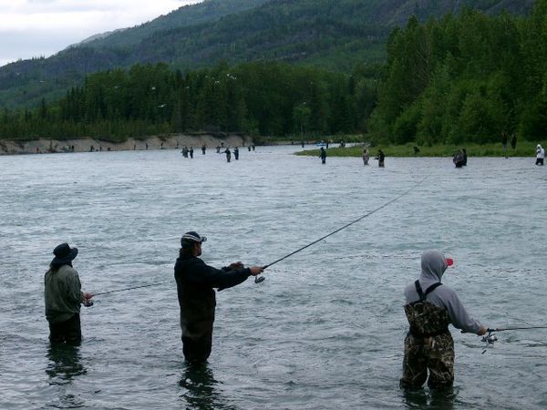 FISHING ON THE RUSSIAN