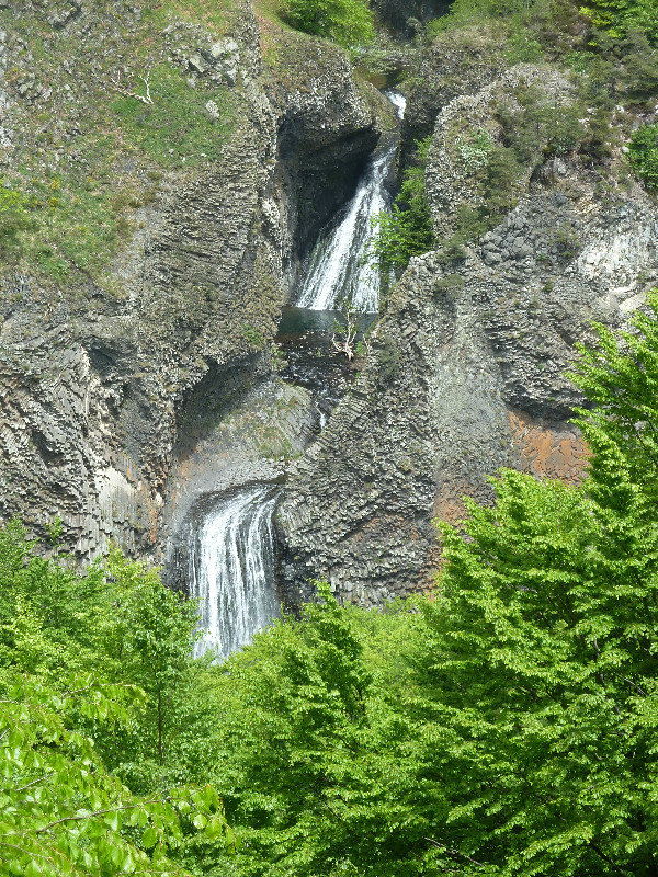 Volcanic waterfalls