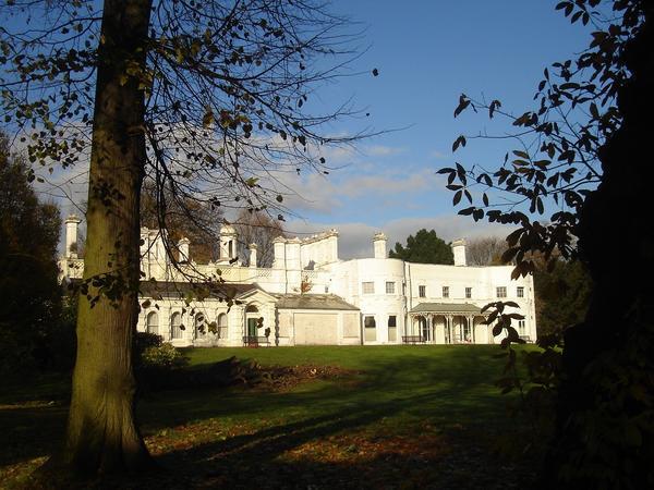 Gunnersbury park mansion
