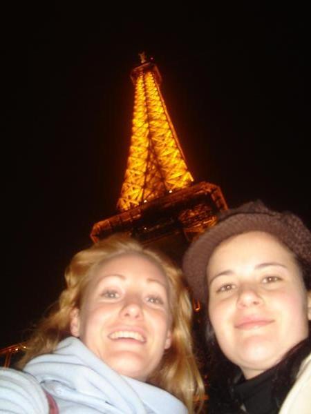 Kristy & I under the bright lights of the Eiffle Tower