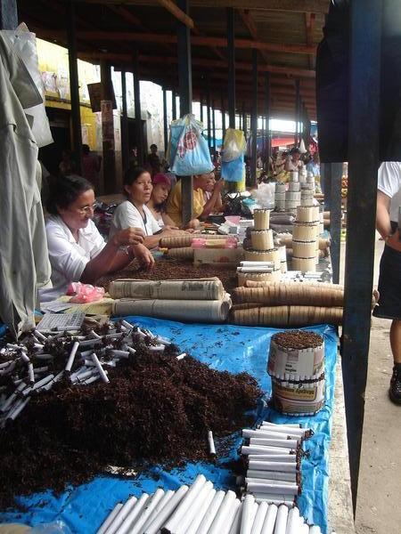 rolling tobacco in the markets