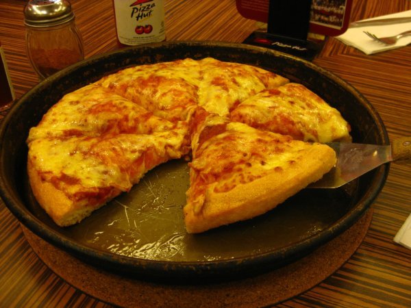 Pizza hut mmmmmmm!