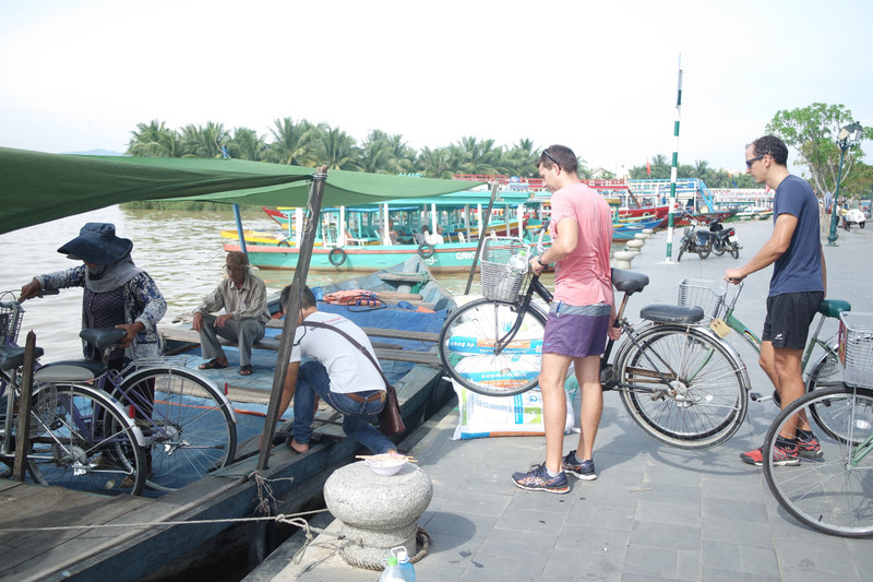 Loading into the local taxi boat