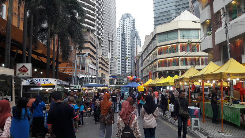 Wandering the streets in Little India, Kuala Lumpur