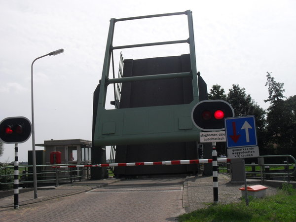 Canal crossing