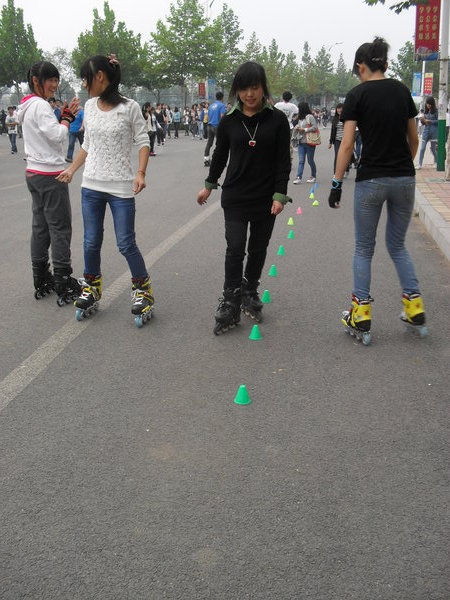 in line skaters