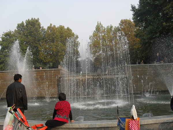 Baihua fountain