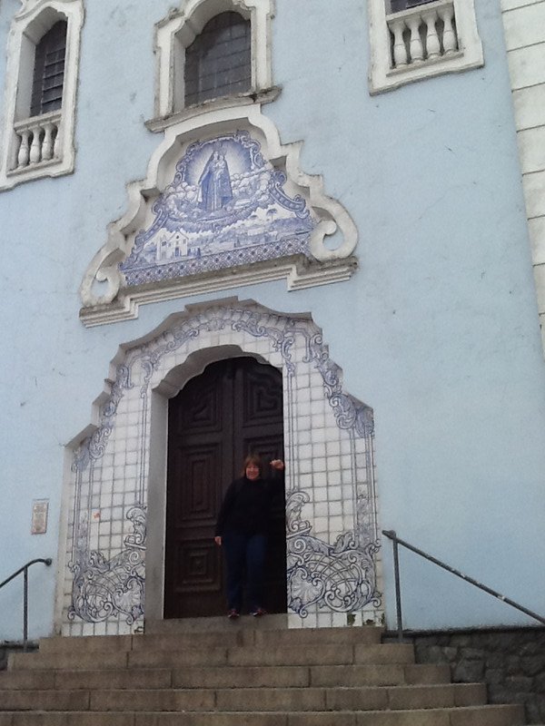 Blue tiles so beloved by the initial Portuguese settlers