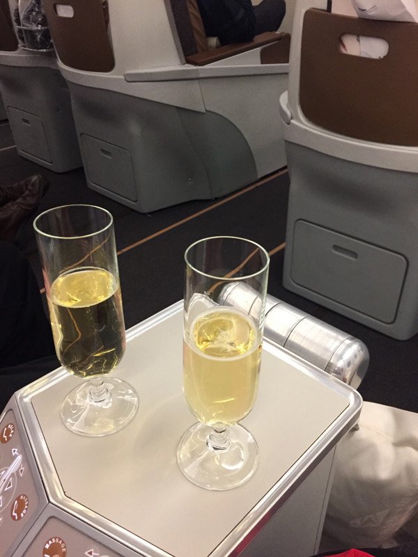 Business Class is so civilised!! 