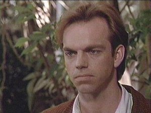 Hugo Weaving (1988) : r/OldSchoolCool