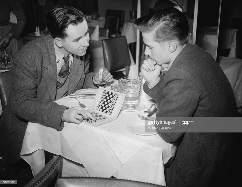 Leonard Barden and Jonathan Penrose 1951