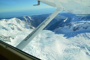 Hokitika_ scenic flight_ Franz Josef Glacier