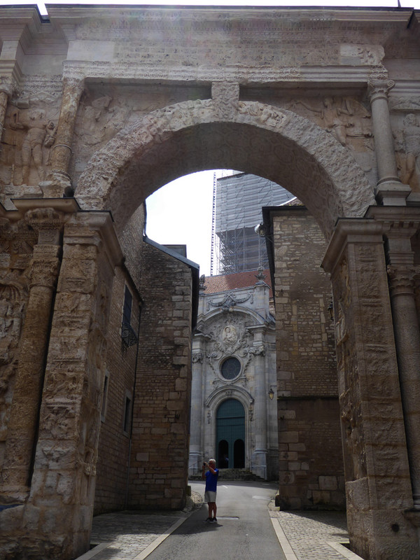 Roman gate, Besancon
