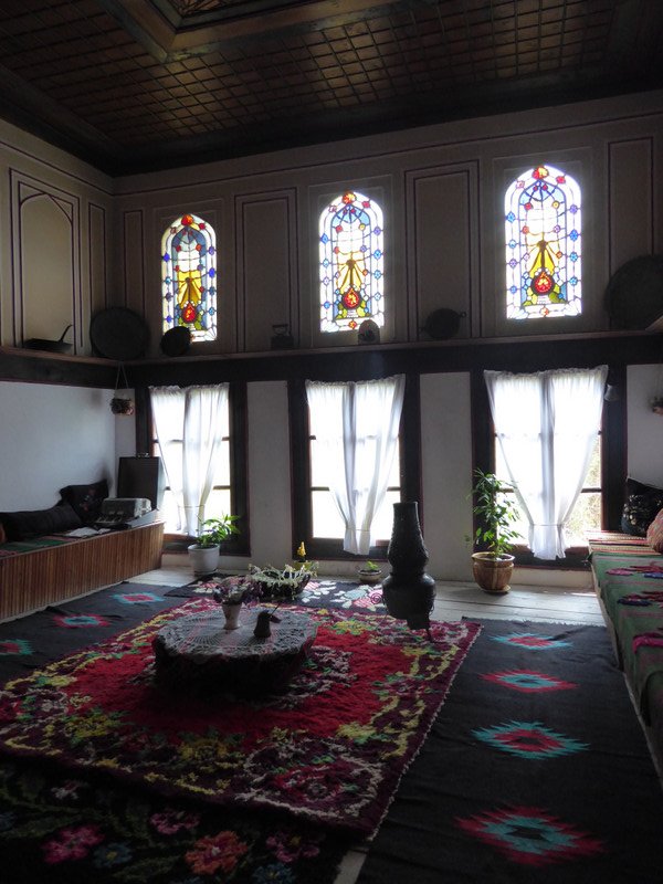 Inside the Kardopulov House 