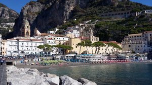 Amalfi pay beaches