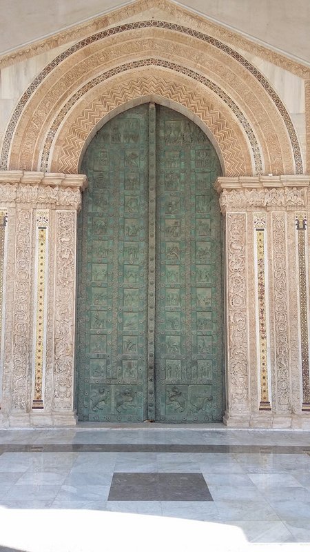 Monreale doors