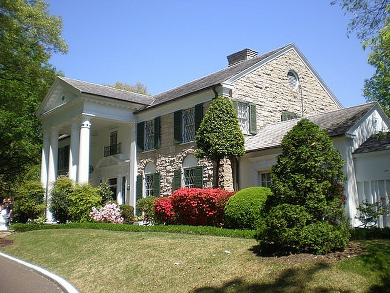 Graceland - Home
