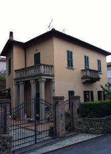 Volterra - Surrounding Homes