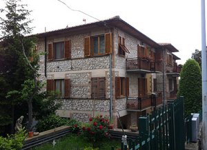 Volterra - Surrounding Homes