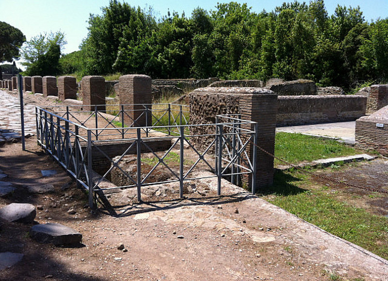 Ostia Antica - Pillars - What Remains