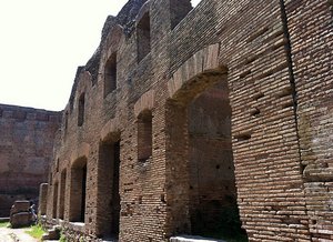 Ostia Antica - Temple - Apartment