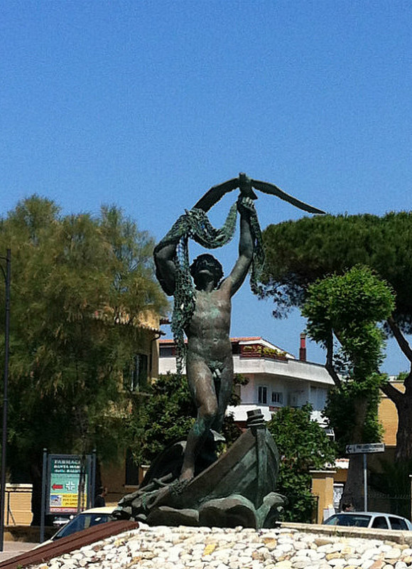 Fiumicino Statue