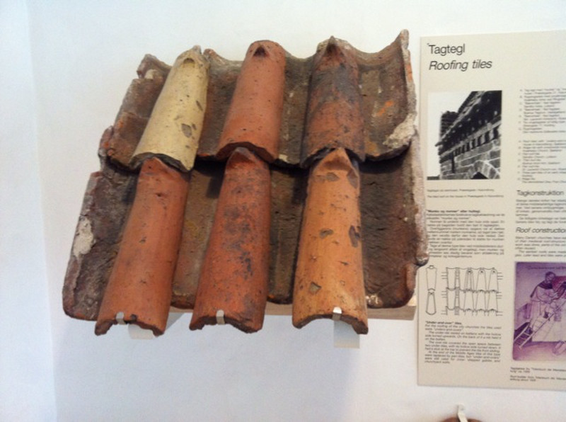 National Museum - Types Of Roof Tiles