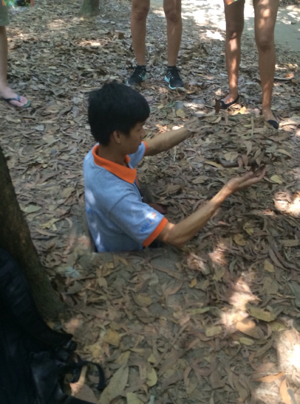 Cu Chi Tunnels - Going 