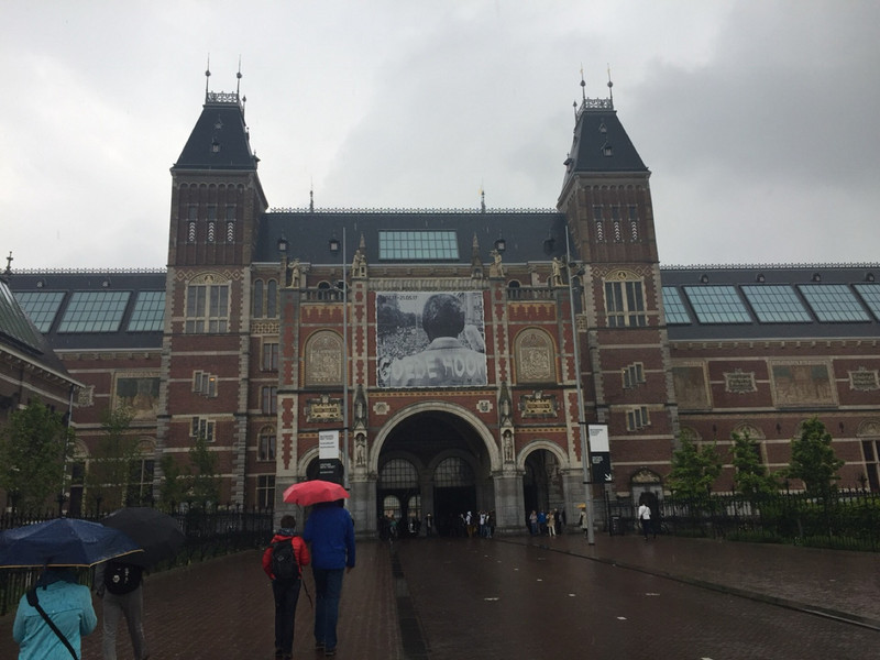 Rijksmuseum Entry