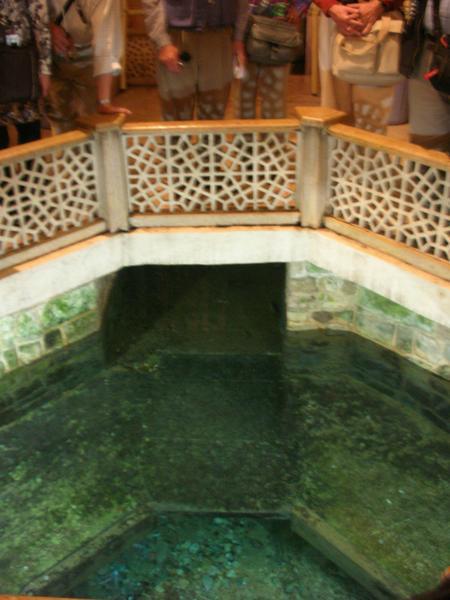 Teahouse under Sa'adi's resting place