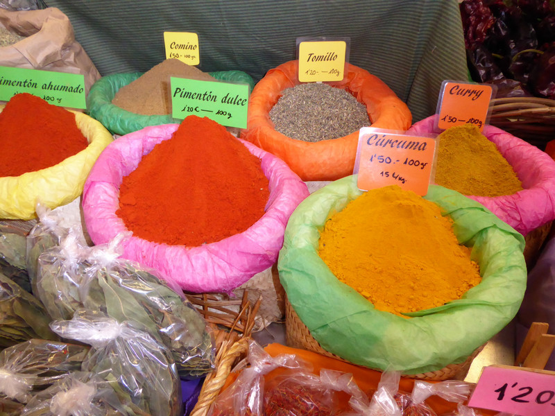 Colourful spices 