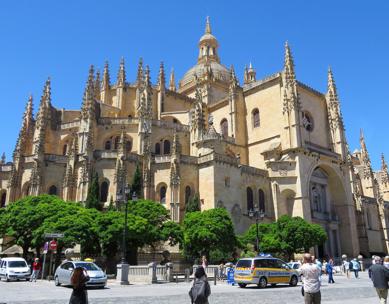 The beautiful Segovia Cathedral 