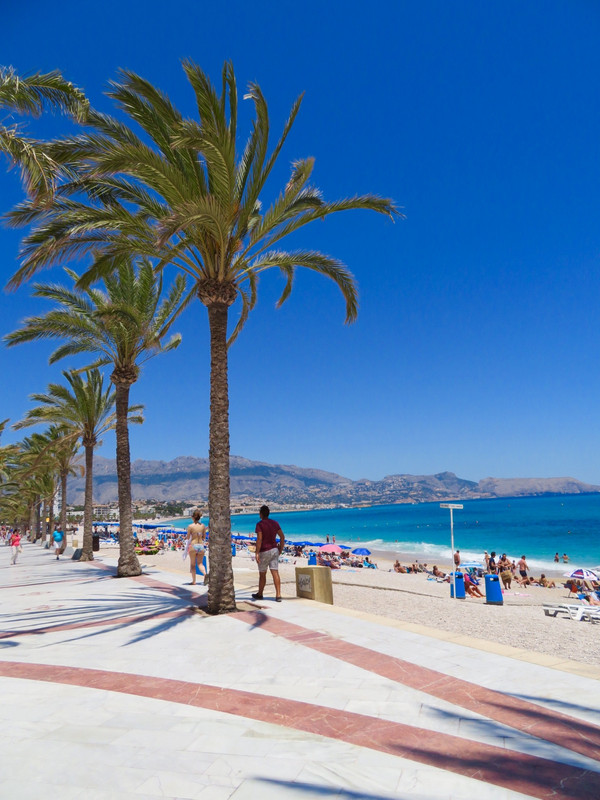 Lovely beach promenade all the way to Altea