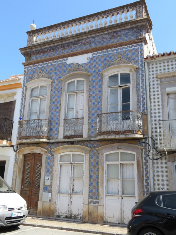 Neat old tiled home