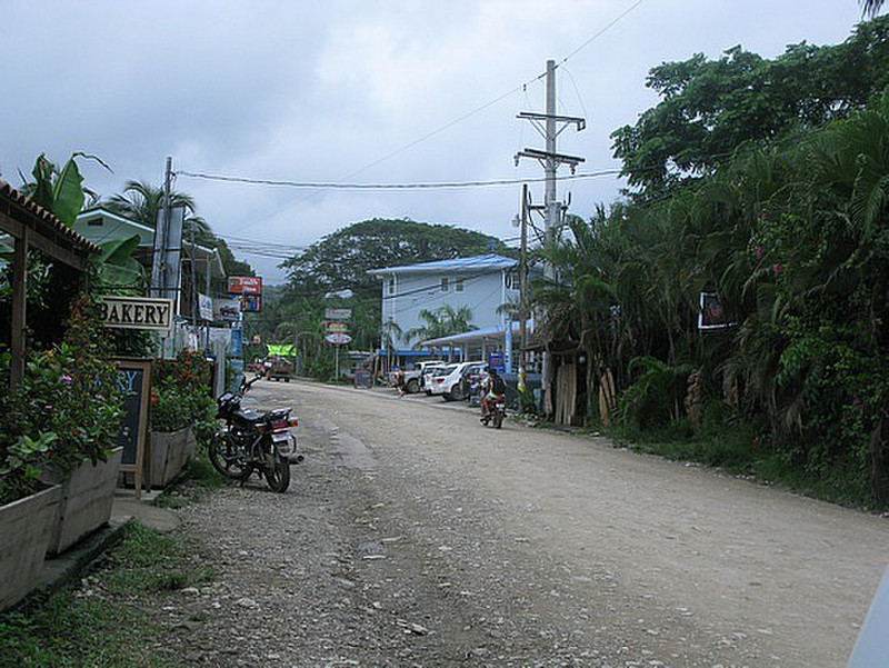 Main street in Mal Pais