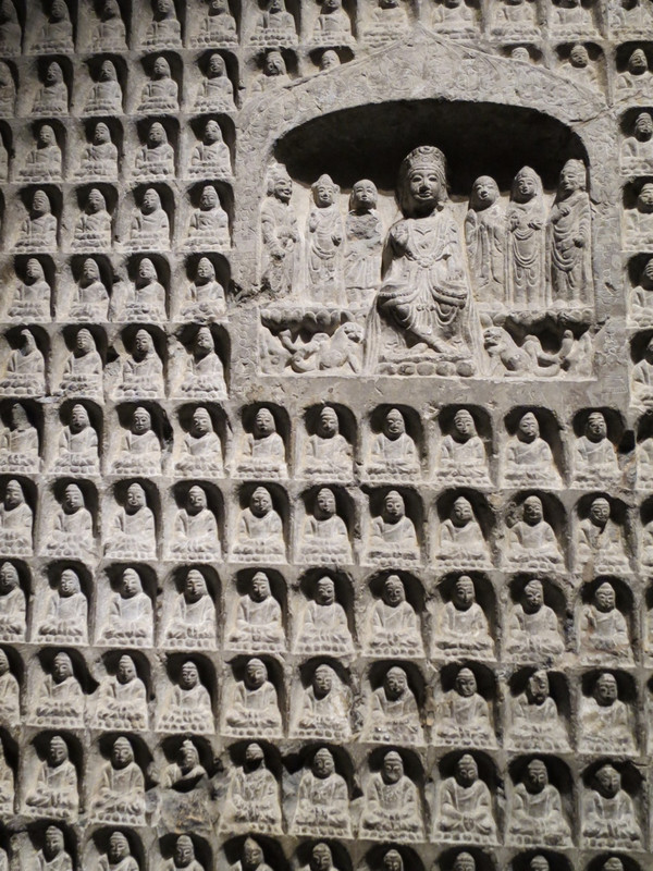 1000 Buddhist in stone 557 - 581 AD