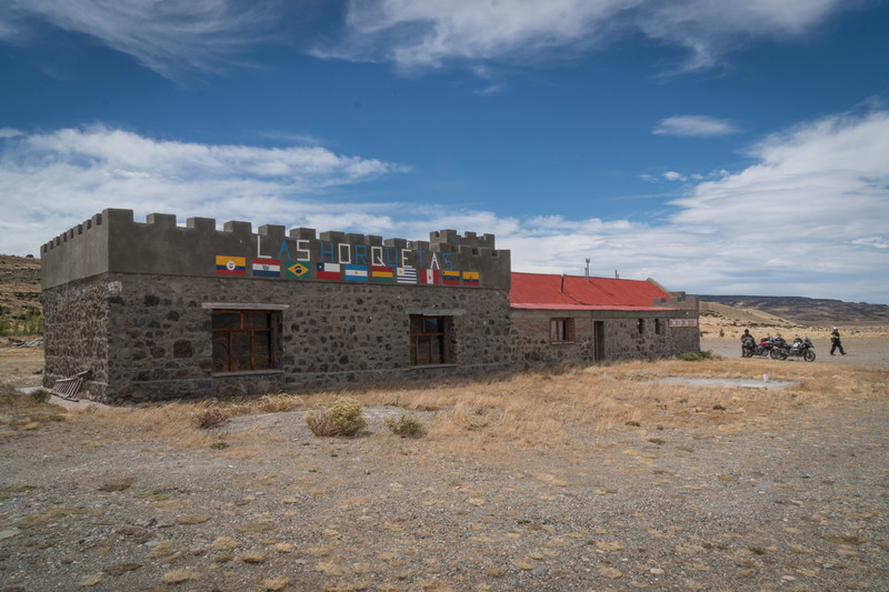 A fortified rest stop where the wind blows on Ruta 40